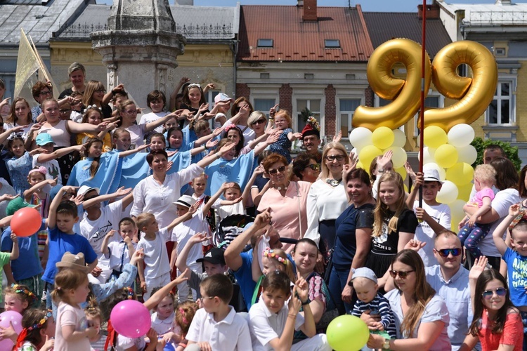 Brzeskie tańce dla Jana Pawła II i Lilli Sztyler