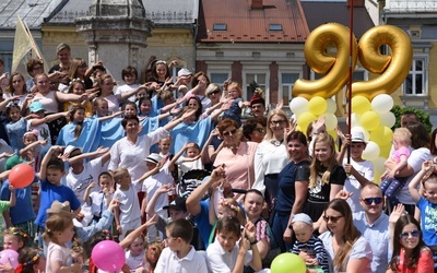 Brzeskie tańce dla Jana Pawła II i Lilli Sztyler