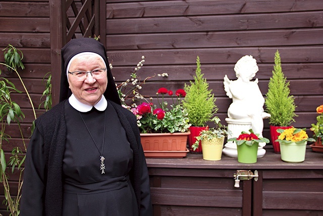 ▲	Siostra Pompilia zapewnia, że tutaj Pan Bóg szczególnie wsłuchuje się w głos poranionych mam.