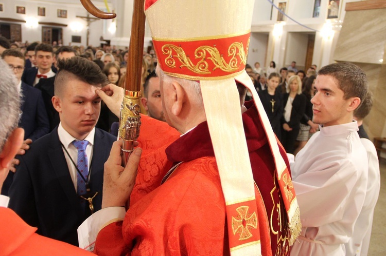 Bierzmowanie w Dąbrowie Tarnowskiej, cz. 1