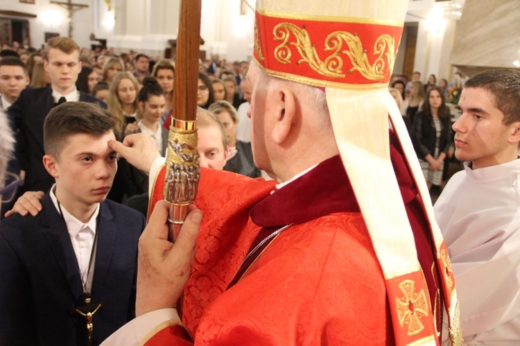 Bierzmowanie w Dąbrowie Tarnowskiej, cz. 1