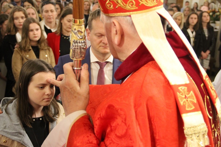 Bierzmowanie w Dąbrowie Tarnowskiej, cz. 1