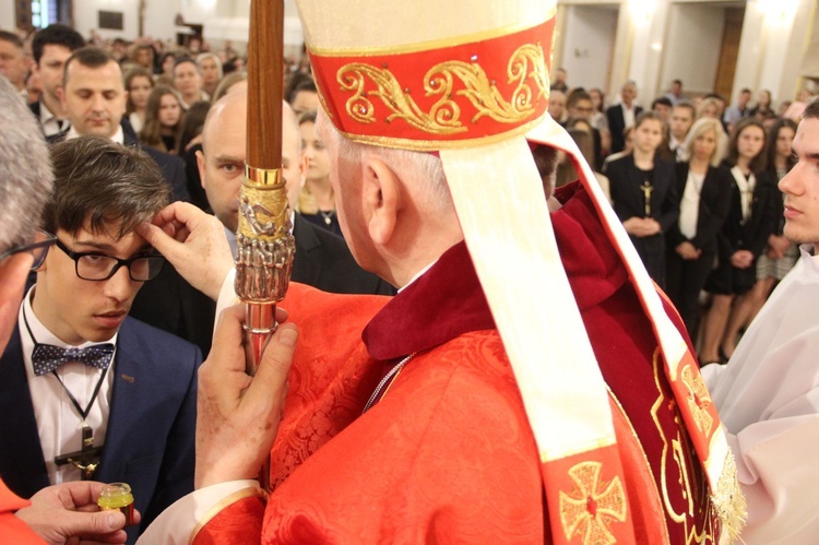 Bierzmowanie w Dąbrowie Tarnowskiej, cz. 1