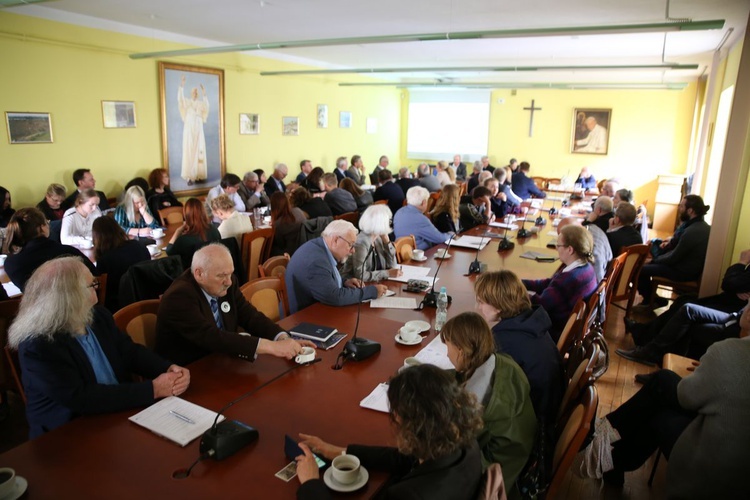 Konferencja naukowa o katedrze