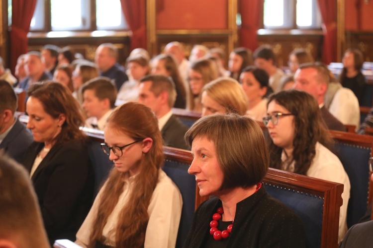 Uczniowie z Gilowic na gali w Collegium Novum UJ w Krakowie - 2019