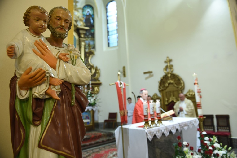 Bierzmowanie w Samocicach