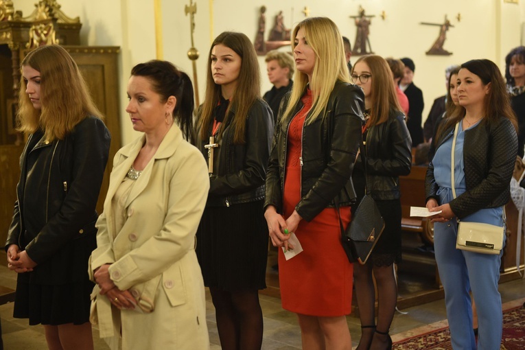 Bierzmowanie w Samocicach