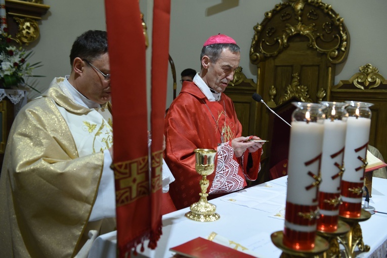 Bierzmowanie w Samocicach