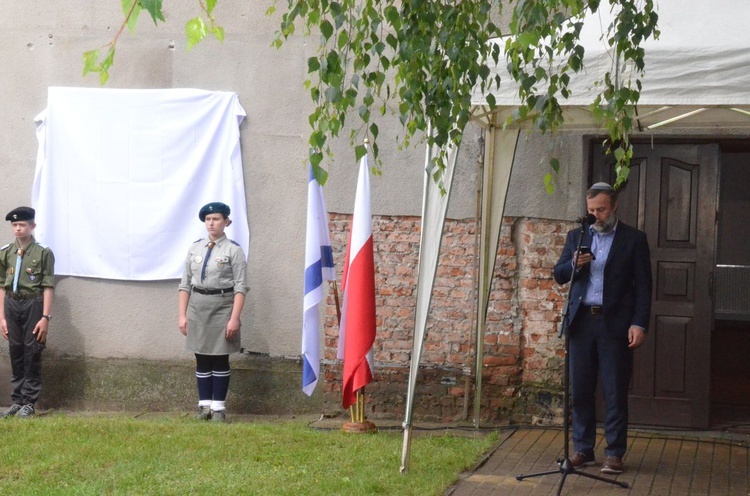 W Janowi upamiętnili pomordowanych Żydów. 