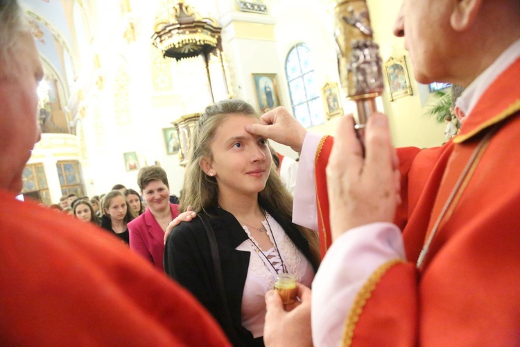 Bierzmowanie w Oleśnie