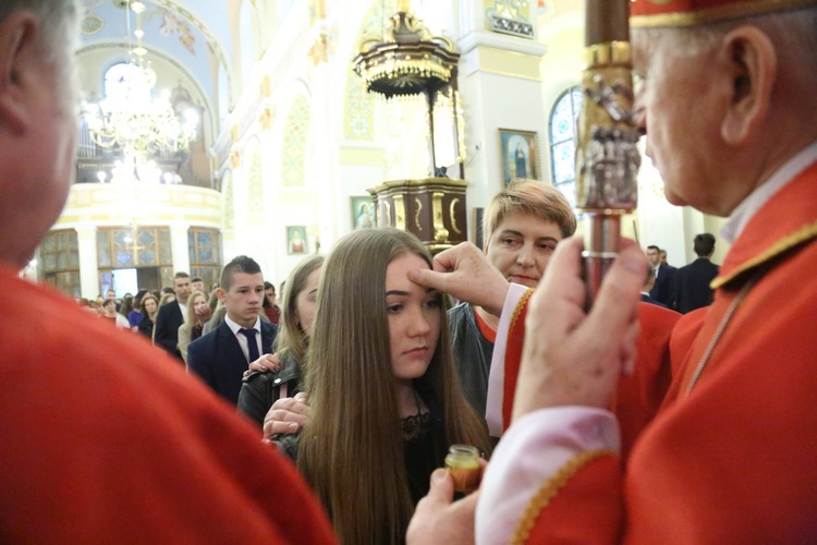 Bierzmowanie w Oleśnie