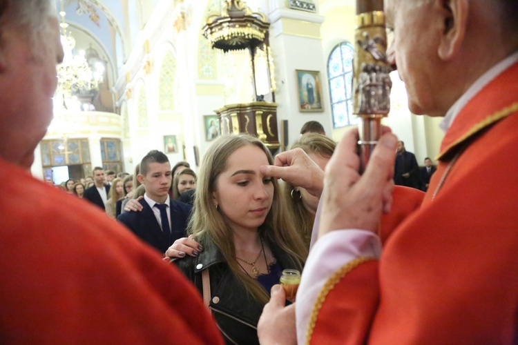 Bierzmowanie w Oleśnie