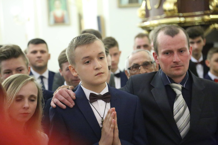 Bierzmowanie w Oleśnie