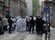 13 rannych w eksplozji w Lyonie 