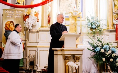 O duchowej adopcji mówił ks. Tomasz Kancelarczyk.