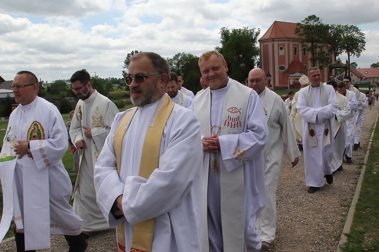 Diecezjalny Dzień Dziecka w Skrzatuszu cz. 2