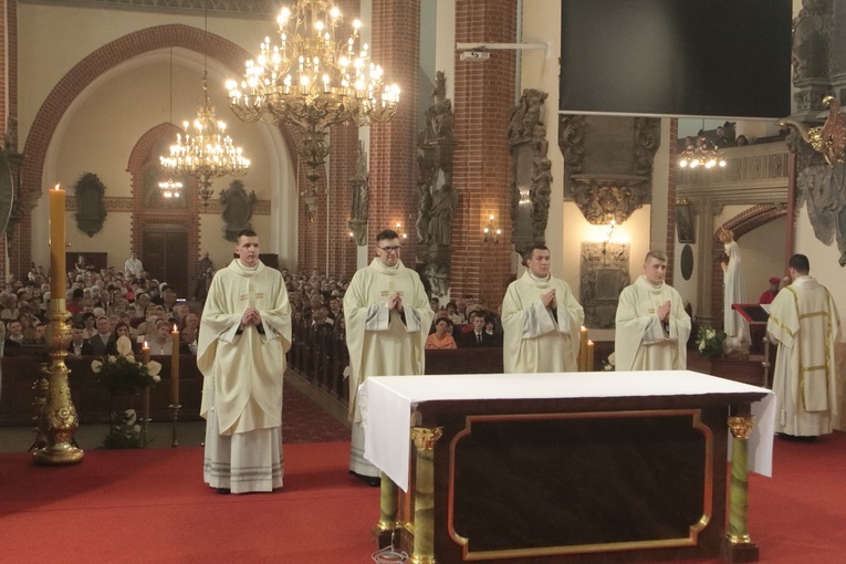 Legnica ma czterech nowych kapłanów