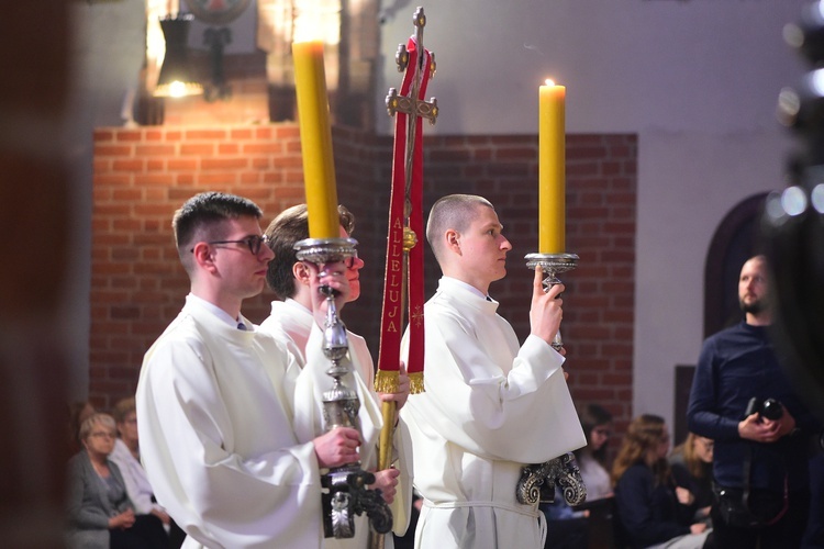 Święcenia prezbiteratu w konkatedrze św. Jakuba w Olsztynie