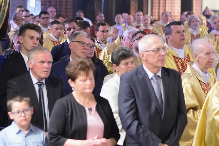 Święcenia prezbiteratu w konkatedrze św. Jakuba w Olsztynie