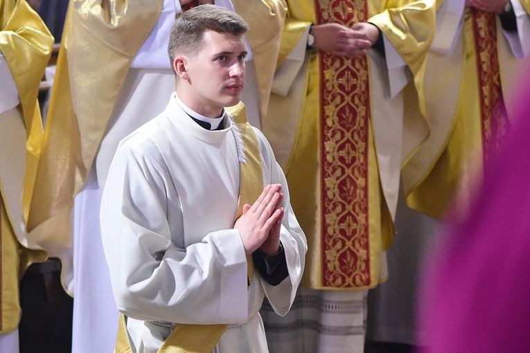 Święcenia prezbiteratu w konkatedrze św. Jakuba w Olsztynie
