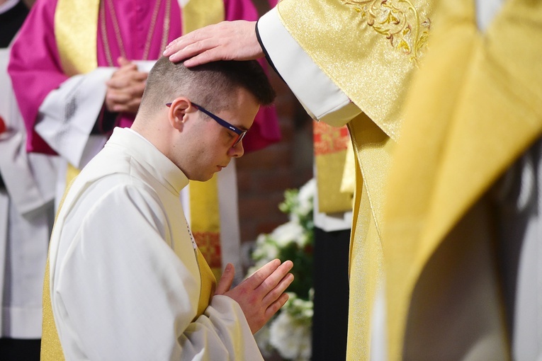 Święcenia prezbiteratu w konkatedrze św. Jakuba w Olsztynie