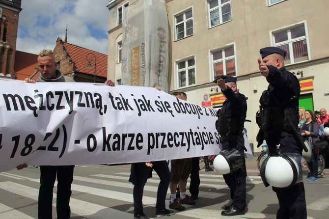 Marsz LGBT i kontrmanifestacje w Gdańsku