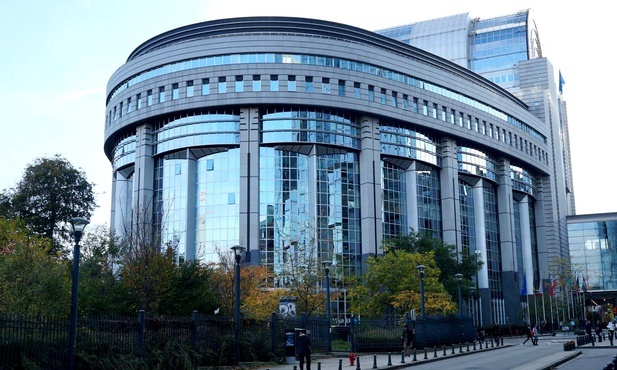 Rozpoczęło się głosowanie w wyborach do Parlamentu Europejskiego