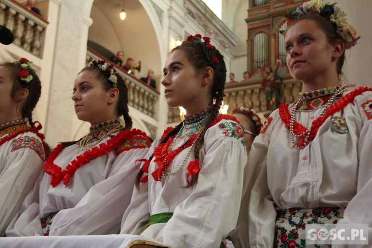 Zespół Górali Bukowińskich "Watra" z Brzeźnicy ma już 50 lat