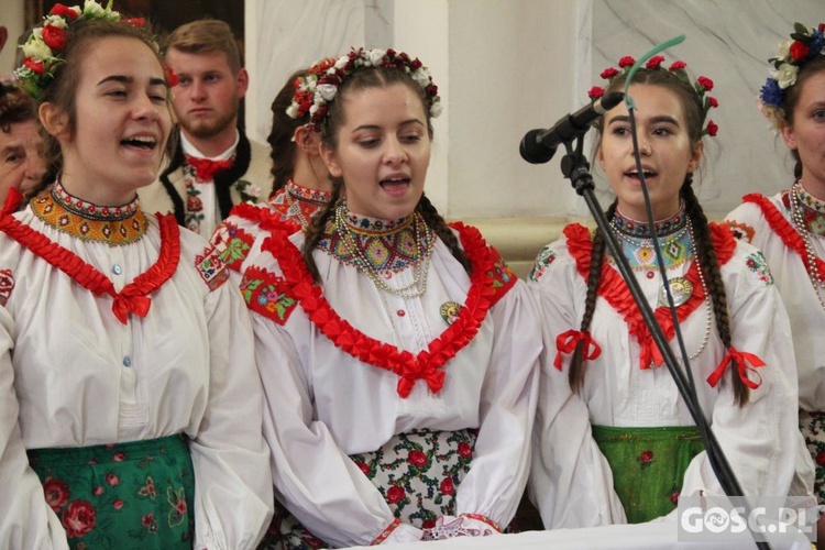 Zespół Górali Bukowińskich "Watra" z Brzeźnicy ma już 50 lat