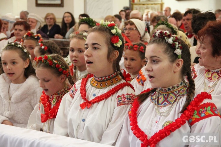 Zespół Górali Bukowińskich "Watra" z Brzeźnicy ma już 50 lat