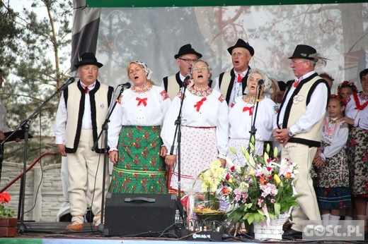 Zespół Górali Bukowińskich "Watra" z Brzeźnicy ma już 50 lat