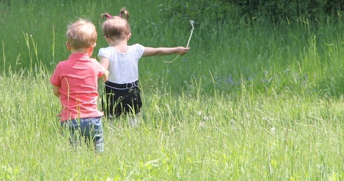 Dzieciom bardzo podobał sie pomysł spotkania w plenerze.