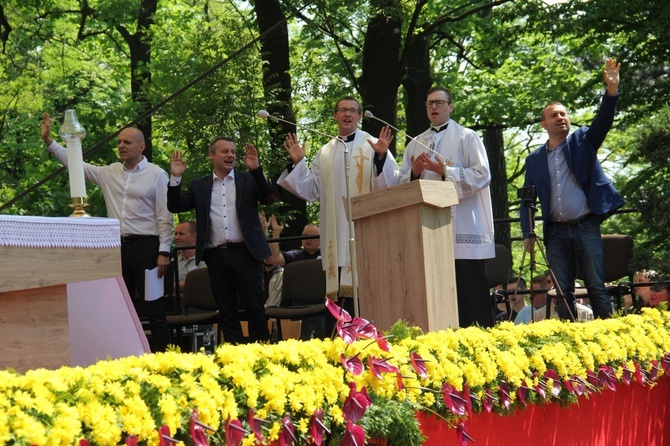 Pielgrzymka Piekarska, część 3 - godzina ewangelizacyjna