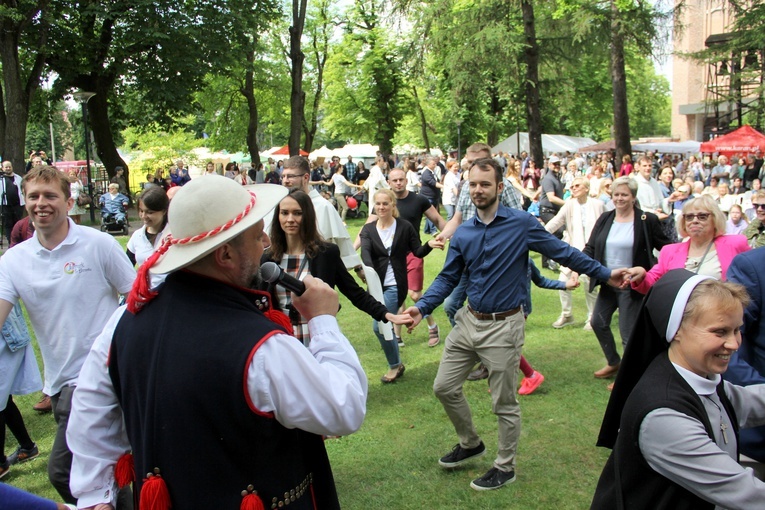 Jarmark dominikański na Służewie