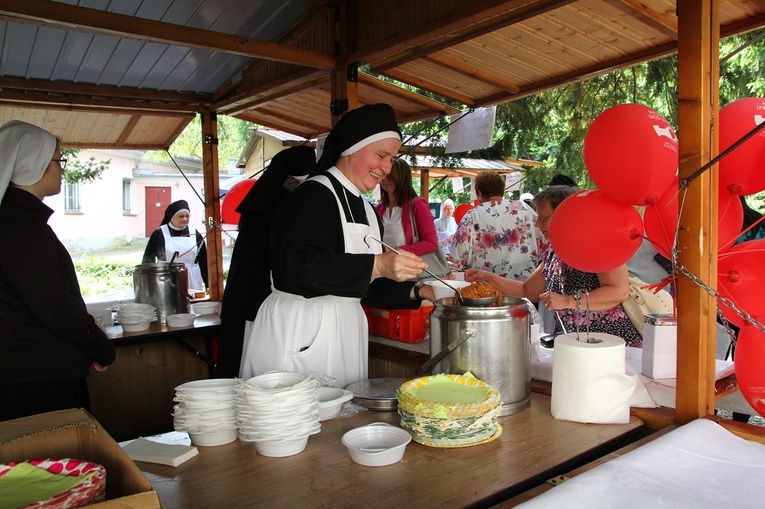 VII Majówka w Ogrodach Klasztornych