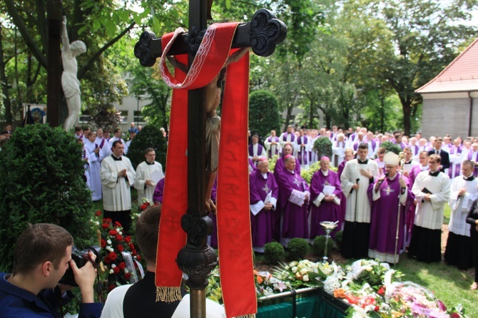 Uroczystość pogrzebowa biskupa Jana Bagińskiego