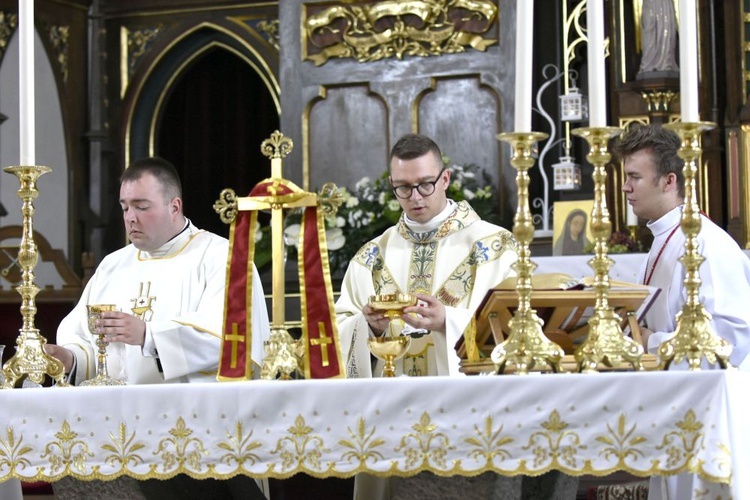 Prymicje. Jedne z dziesięciu