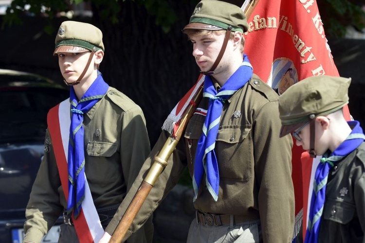 Prymicje. Jedne z dziesięciu