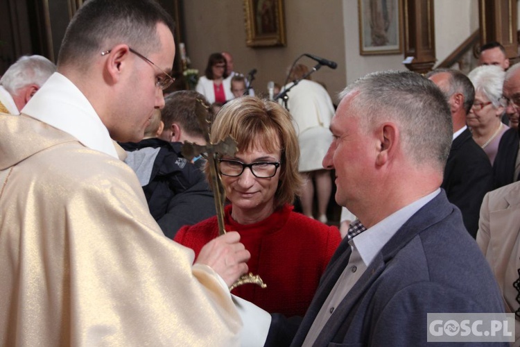 Odnowienie przysięgi małżeńskiej w parafii pw. Podwyższenia Krzyża Świętego w Sulechowie