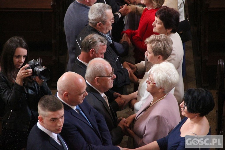 Odnowienie przysięgi małżeńskiej w parafii pw. Podwyższenia Krzyża Świętego w Sulechowie