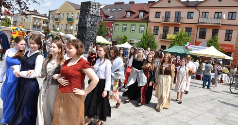 Przasnysz. Średniowiecze też uczyło demokracji