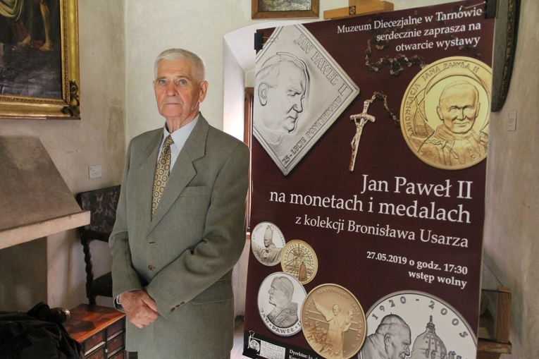 Tarnów. Jan Paweł II na monetach i medalach