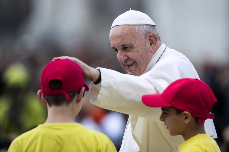 Franciszek: Pełnienie dzieła Bożego wymaga cierpliwości, posłuszeństwa i modlitwy