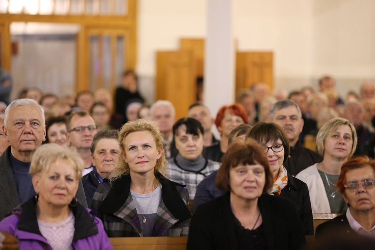 Ewangelizacja w Staszowie. Dzień pierwszy. 