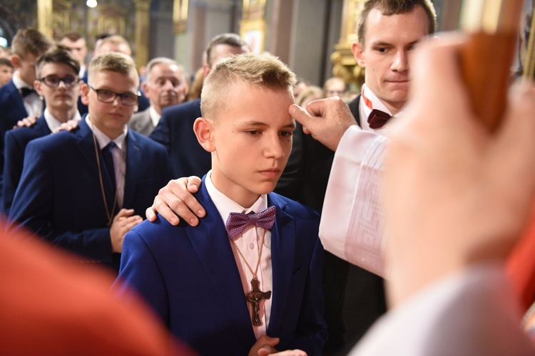 Bierzmowanie w Szczucinie