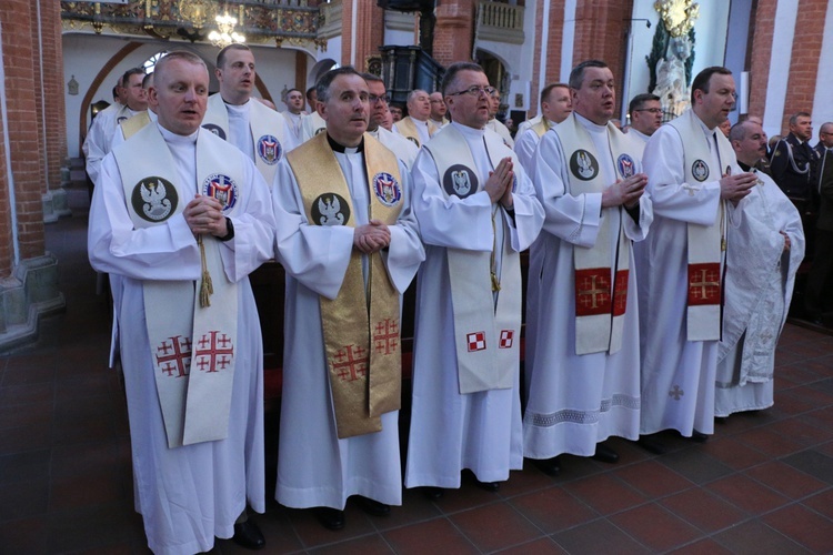 Uroczystości z okazji 100-lecia polskiego biskupstwa polowego we Wrocławiu