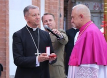 Uroczystości z okazji 100-lecia polskiego biskupstwa polowego we Wrocławiu