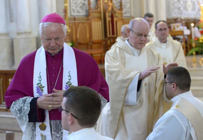 Złoty jubilat bp Adam Odzimek