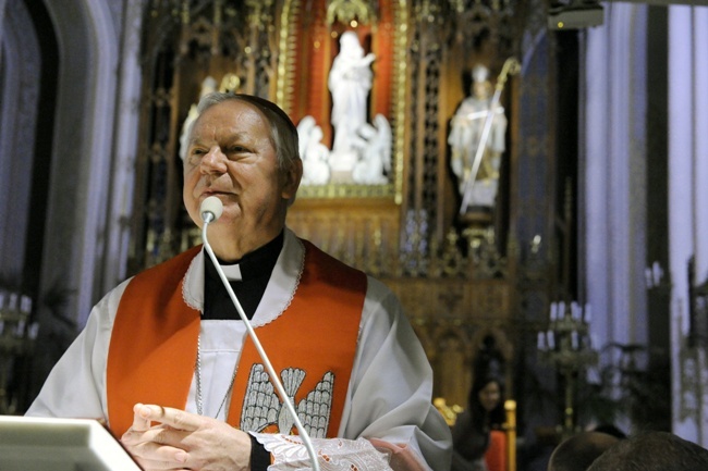 Złoty jubilat bp Adam Odzimek