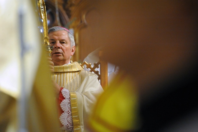 Złoty jubilat bp Henryk Tomasik